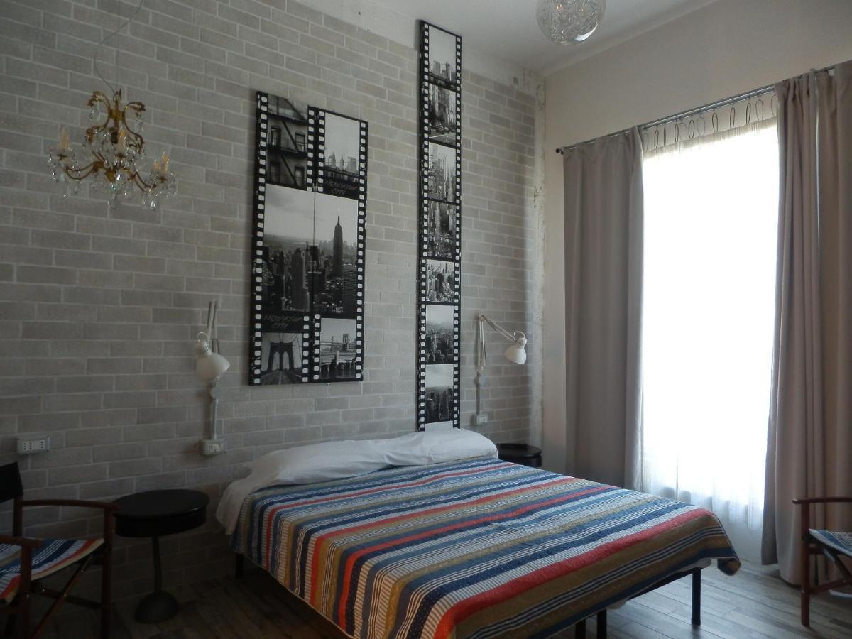 Bb Sharingloft Sirmione Bed and Breakfast Eksteriør billede